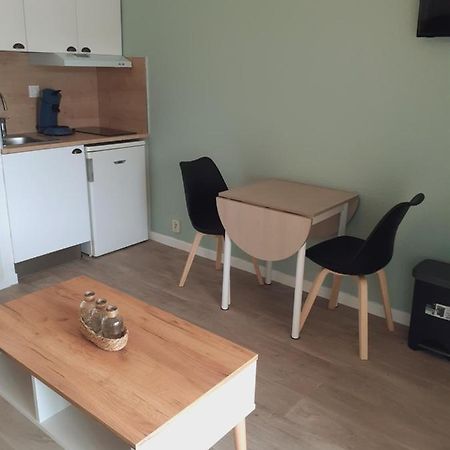 studio calme et paisible avec piscine et parking privé Balaruc-les-Bains Extérieur photo